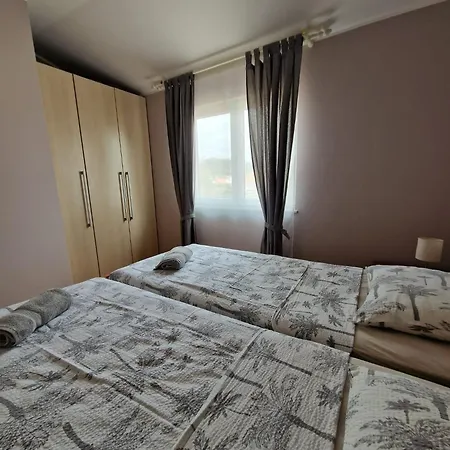 Dorotea - Apartament Jezera