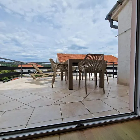 Apartment Dorotea -